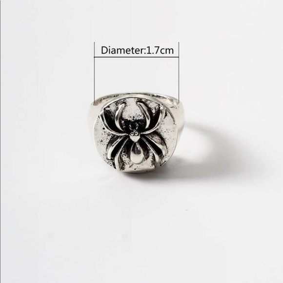 Spider Ring - Picture 2 of 3